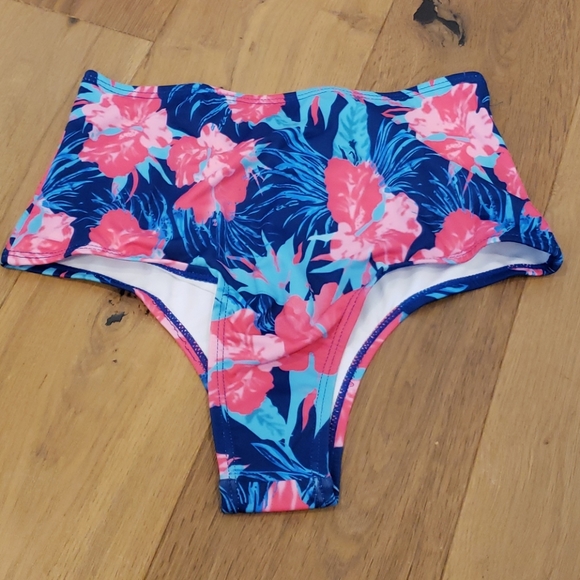 Floral bandeau high waisted bikini swimsuit - Picture 3 of 5